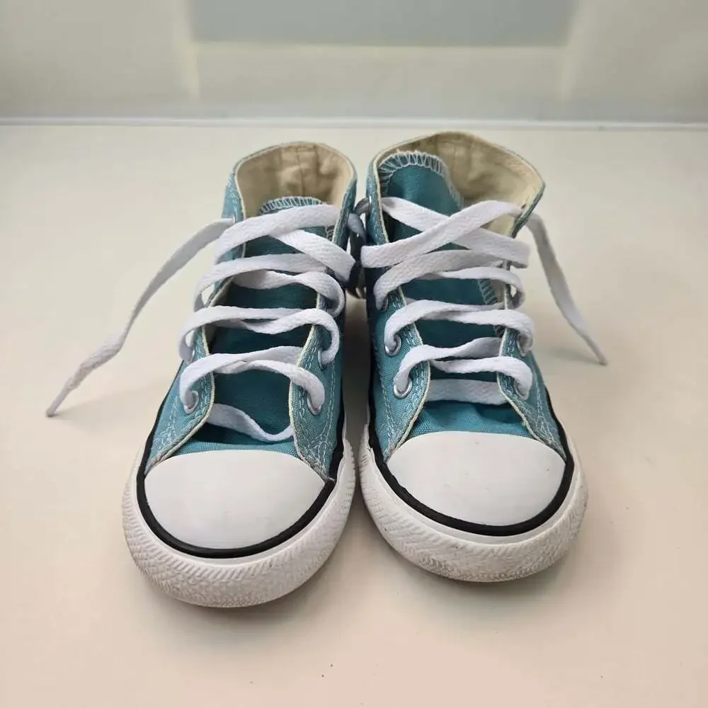 Converse classic style